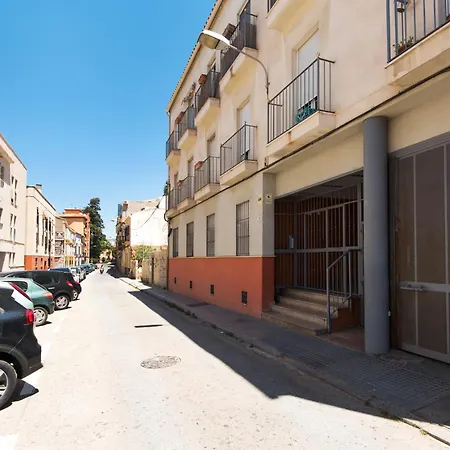 New Capuchinos 2bed & 2bath With Parking