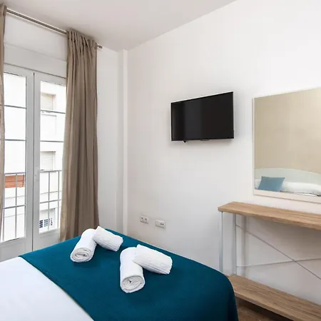 New Capuchinos 2bed & 2bath With Parking Apartment *