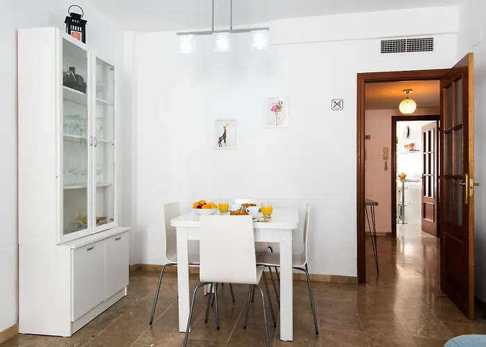 Appartamento New Capuchinos 2bed & 2bath With Parking Málaga