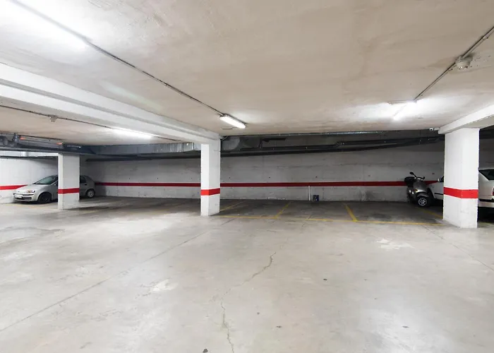 New Capuchinos 2bed & 2bath With Parking * Málaga